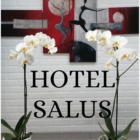 Hotel Salus ميلان المظهر الخارجي الصورة
