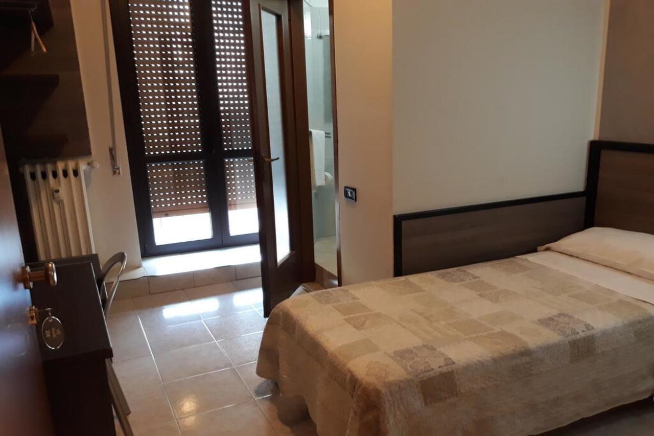 Hotel Salus ميلان المظهر الخارجي الصورة