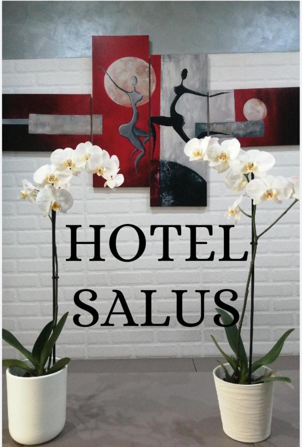Hotel Salus ميلان المظهر الخارجي الصورة