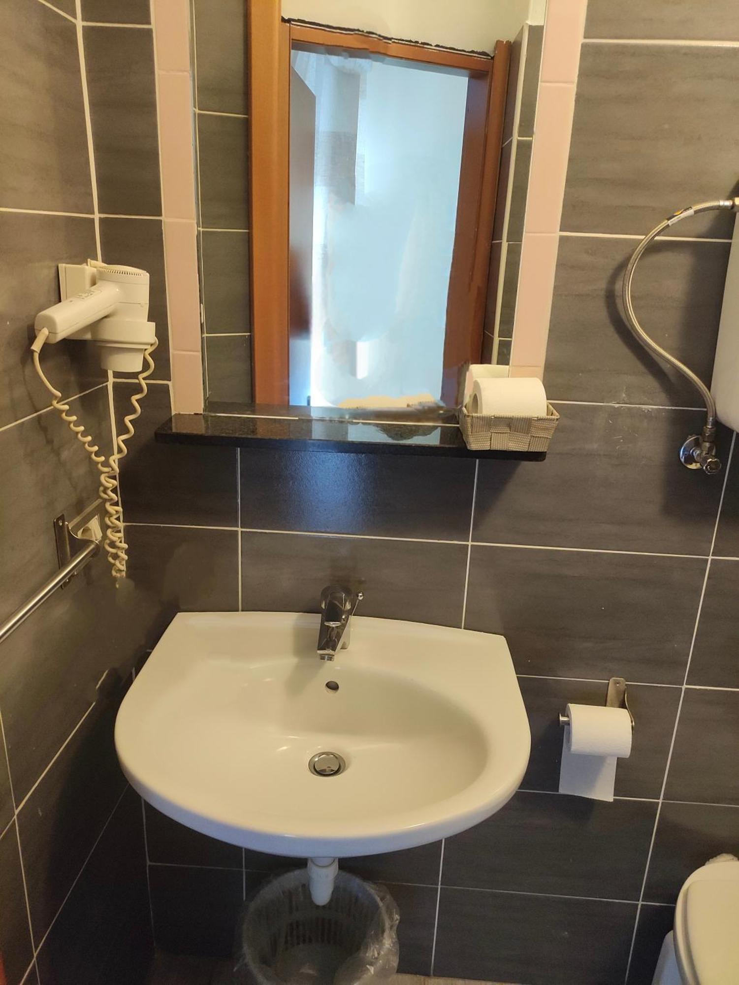 Hotel Salus ميلان المظهر الخارجي الصورة